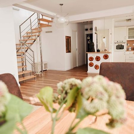 Appartamento The View Penthouse Braşov Esterno foto