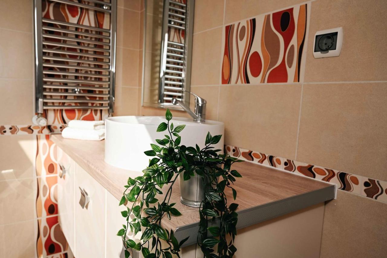 Appartamento The View Penthouse Braşov Esterno foto